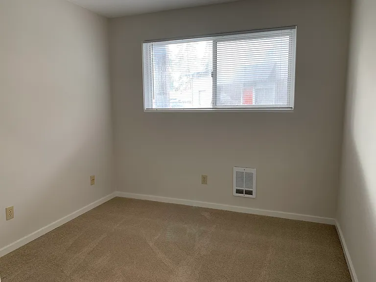 Briza Apartments — Photo 13