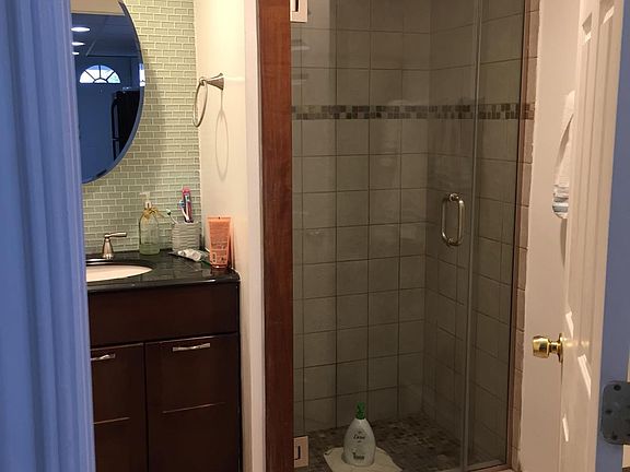2nd image of 75 Nethermont Ave