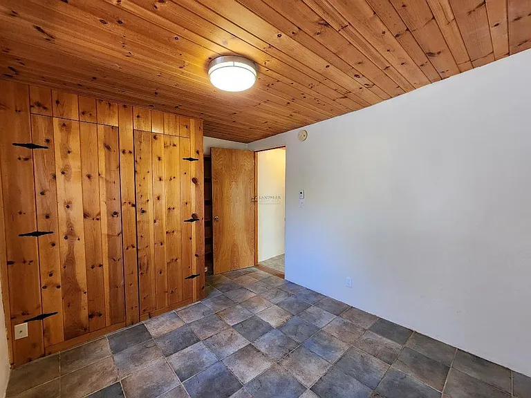 212 Tesuque Dr — Photo 9