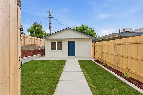 1825 Manley Ave Photo 1