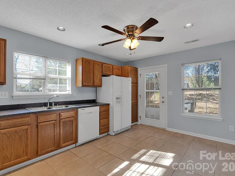 6340 S Bend Ln — Photo 5