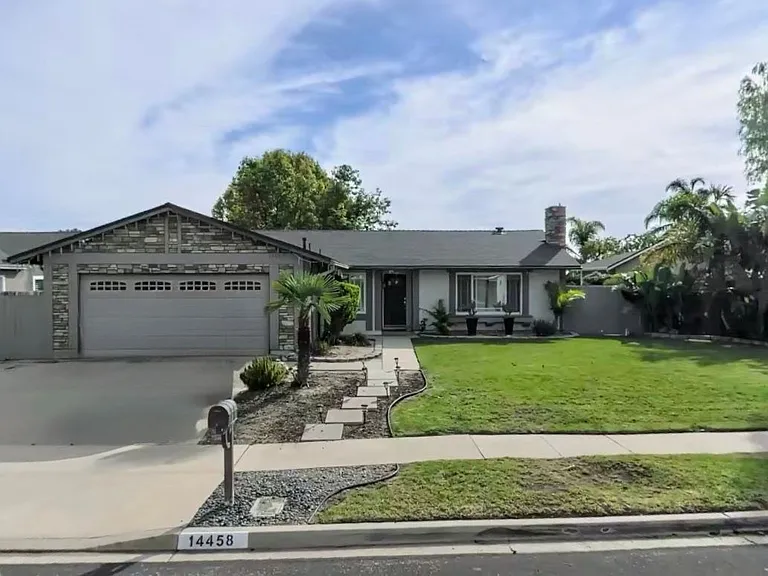 14458 Cambridge St — Photo 1