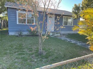 622 N 8th St, Eagle Lake, FL 33839