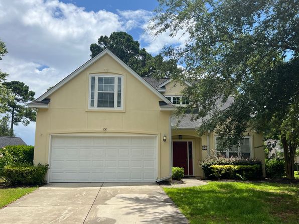 102 Crestview Ln