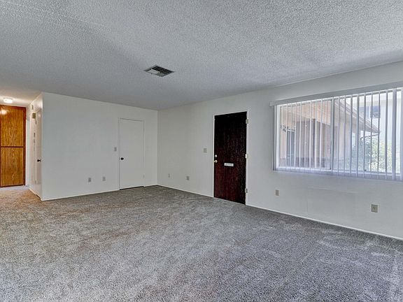 5th image of 11096 Bellaire St #A