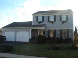 5 Barbara Ln, Lititz, PA 17543