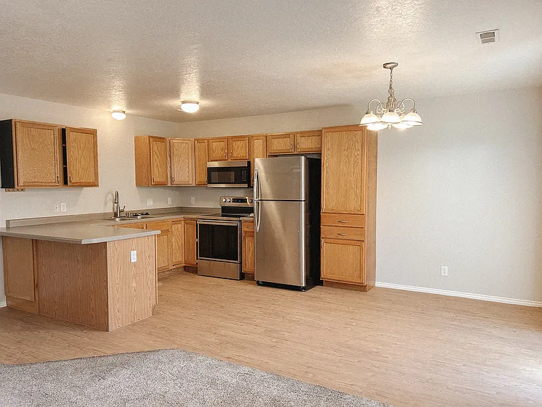 1264 W Bridlewood Loop — Photo 14