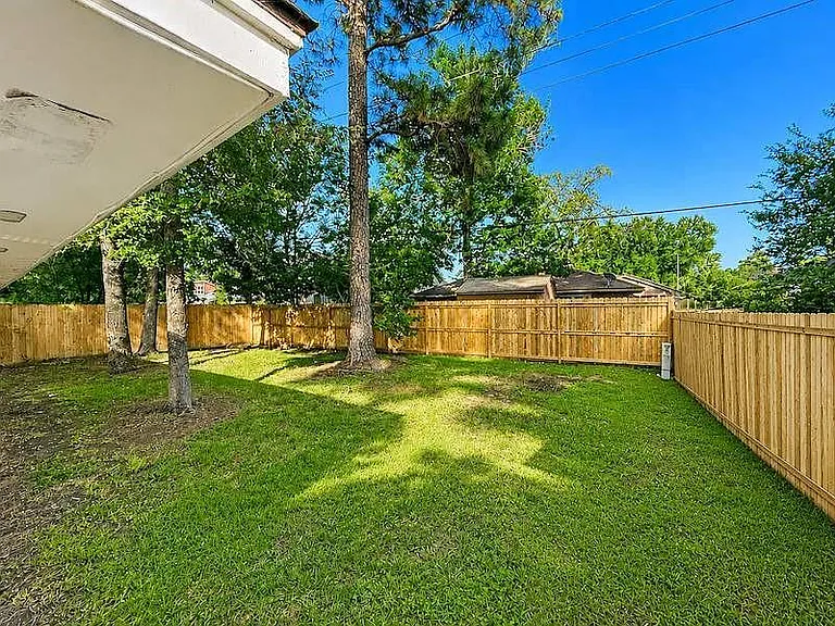 17150 Port O Call St — Photo 4