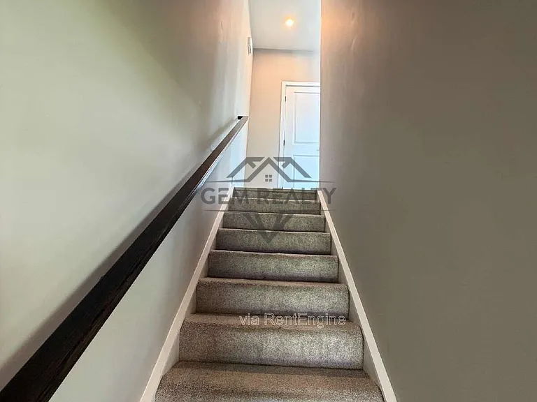 8700 Stevenson Ln — Photo 21