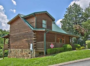 1662 Little Cabin Loop, Sevierville, TN 37862