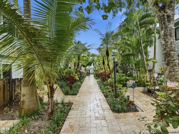 705 NE 1st Street #2, Fort Lauderdale, FL 33301