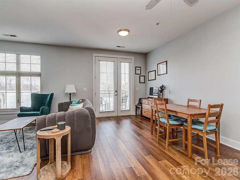 1101 W 1st St #211 — Photo 10