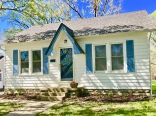 410 S Church St, Carmi, IL 62821