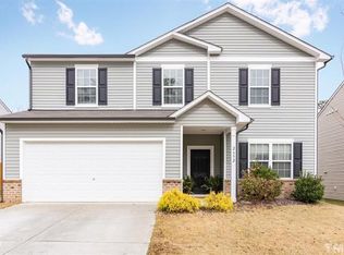 2652 Averon Dr, Fuquay Varina, NC 27526