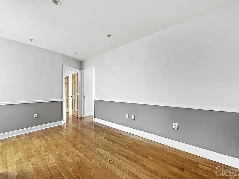 98 Thompson St #21 — Photo 4