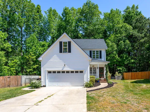 920 Lotus Ln, Wake Forest, NC 27587