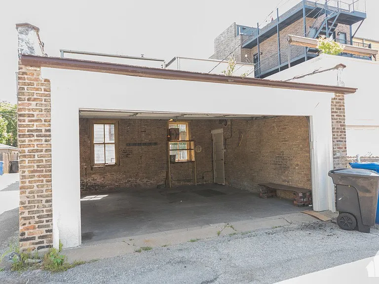 3710 N Damen Ave #1 — Photo 29