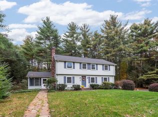 5 Mill Brook Ave, Walpole, MA 02081