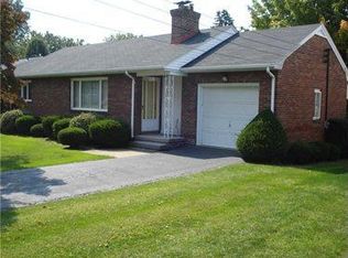 646 S 3rd St, Sharpsville, PA