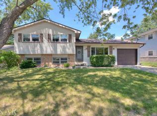 1708 Jacobssen Dr, Normal, IL 61761