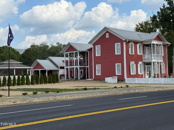 829 E Elk Ave, Elizabethton, TN 37643