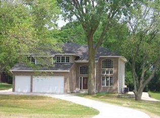 12 Berner Dr, Elgin, IL 60120