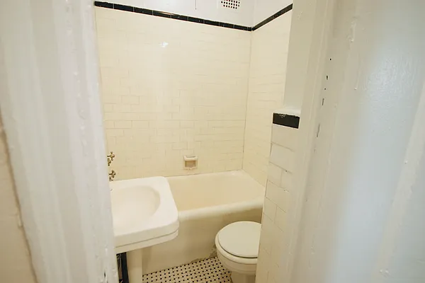 Rented by MetroNest | media 12