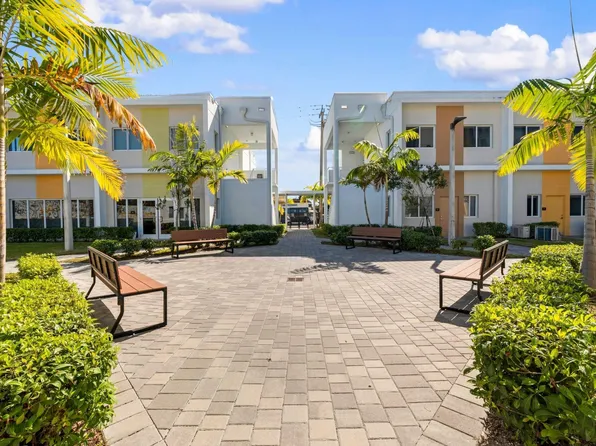 2130 NW 37th St, Miami, FL 33142