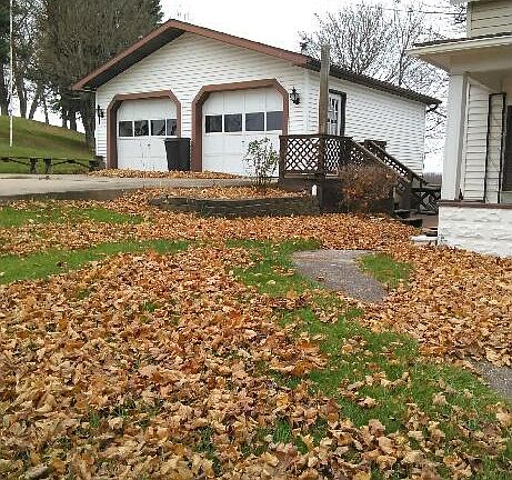 2nd image of 60444 Main St