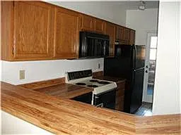 4800 W Lovers Ln — Photo 6