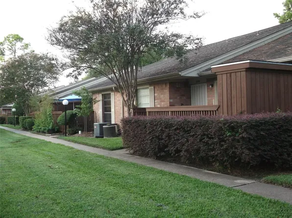 8801 Hammerly Blvd APT 1606, Houston, TX 77080