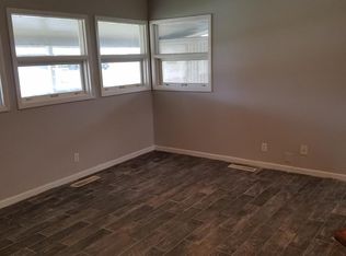 423 Meadowbrook Ln, Bartlesville, OK 74003