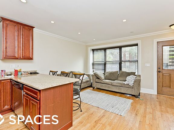 4th image of 2214 N Seeley Ave #1