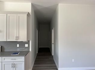 1432 Elwood St, Pomona, CA 91768