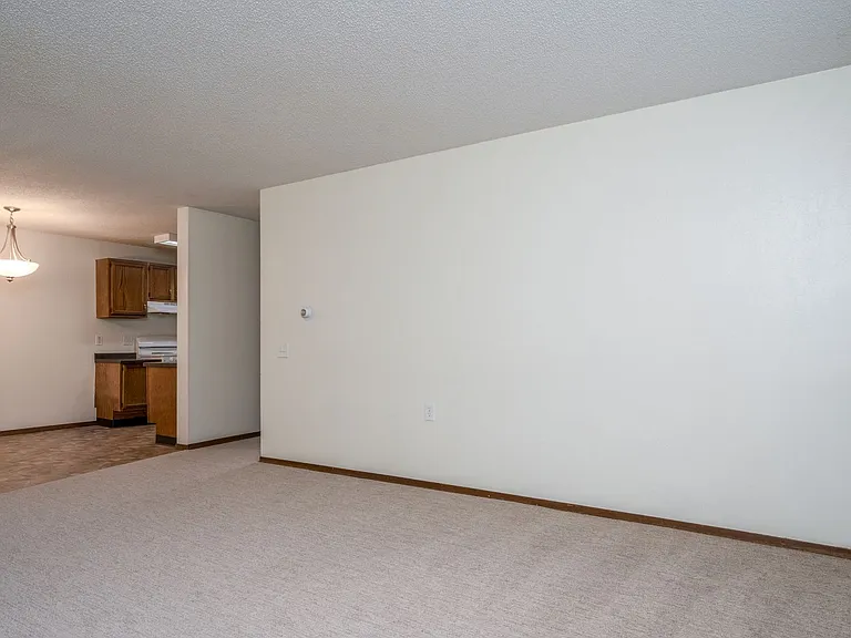 Heritage Heights Apartments — Photo 26