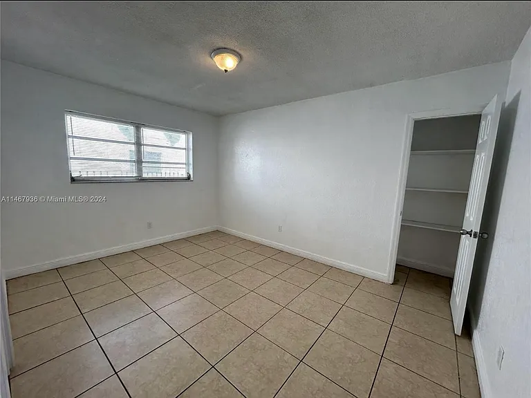 8277 NE Miami Ct #102 — Photo 10