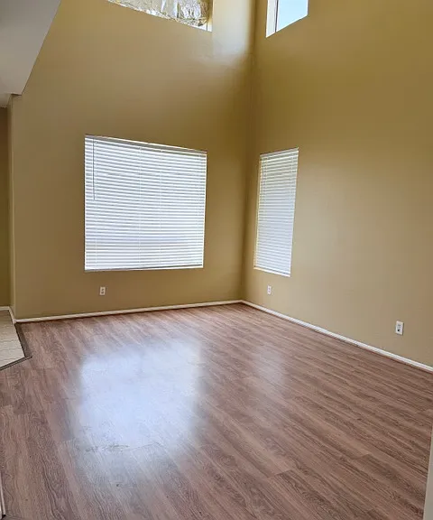 1802 S 114th Dr — Photo 14