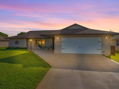 886 SE Odonnell Lane, Port Saint Lucie, FL, 34983