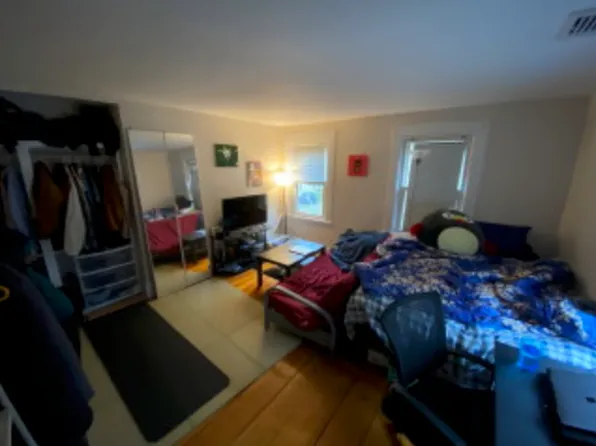 250 Broadway #2, Cambridge, MA 02139