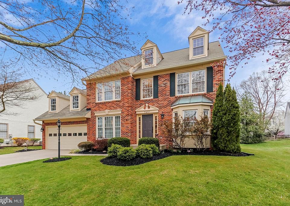 1st image of 7417 Rosewood Manor Ln