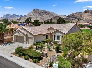 10404 Back Plains Dr, Las Vegas, NV 89134