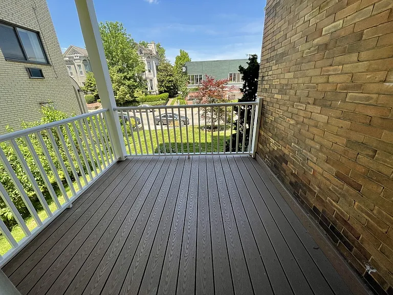 4924 Centre Ave — Photo 17