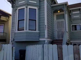 921 Pine St, Oakland, CA 94607