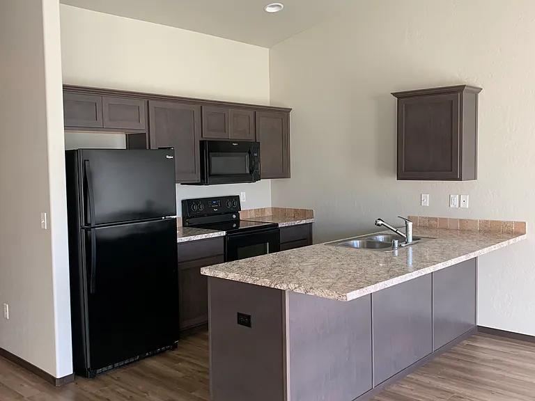 6010 Latah Ln — Photo 5