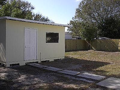 5th image of 4006 Olive St