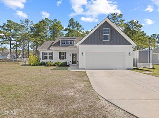 891 Union Bethel Rd, Hampstead, NC 28443