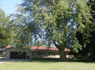 638 228th Pl, Pella, IA 50219
