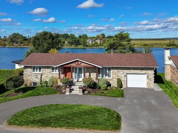 531 Rue Bellerive Saint Mathias Sur, Richelieu, QC J3L 6E7