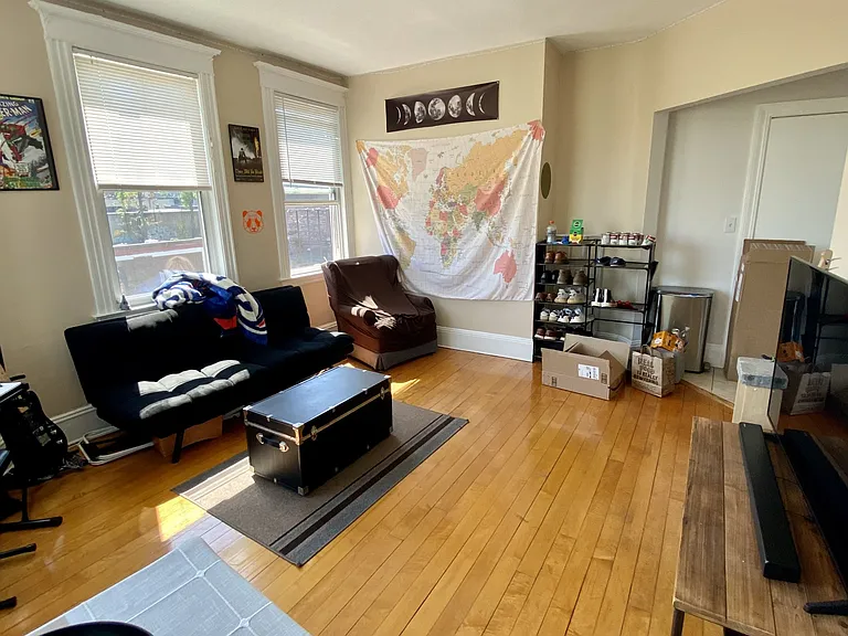178 Brighton Ave #7 — Photo 2