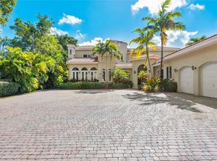 7290 SW 104th St, Pinecrest, FL 33156